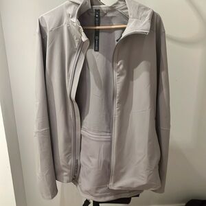 Lululemon men’s windbreaker/rainjacket